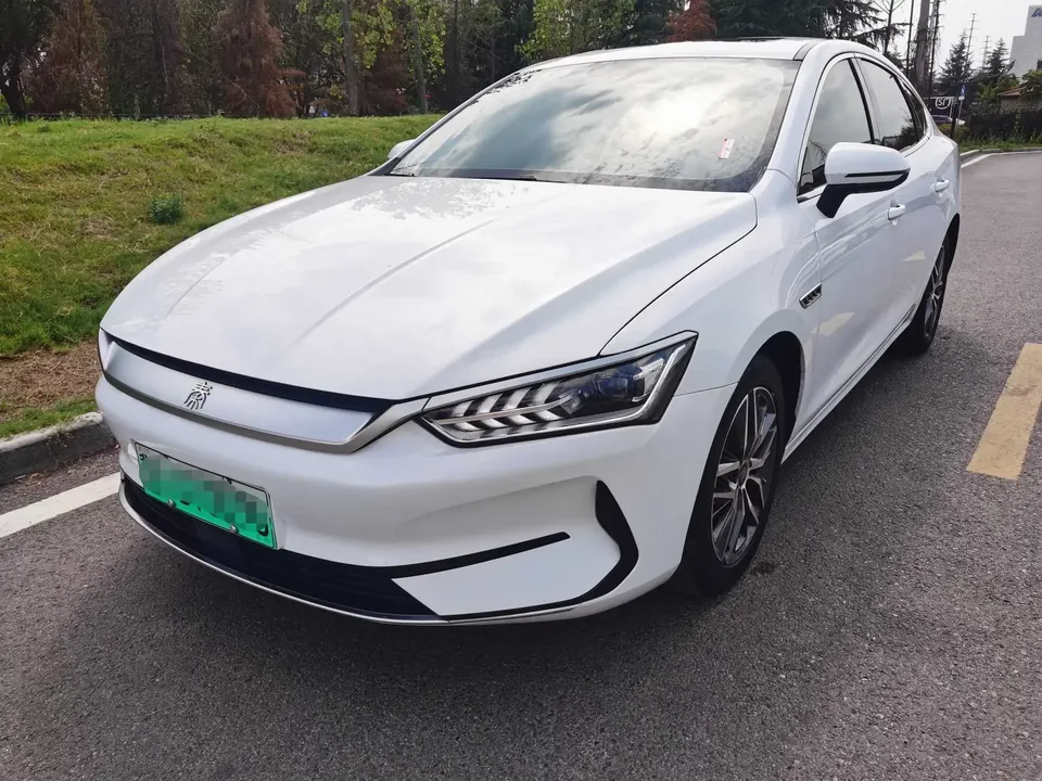 BYD Qin PLUS EV Qin PLUS EV 2021 400KM Luxury 2023 — photo 1, buy with delivery to Moscow
