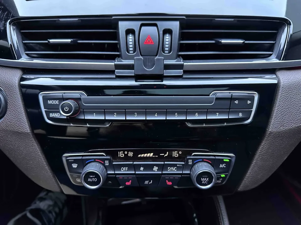 BMW X1 BMW X1 2022 sDrive20Li Premium 2023 — thumbnail 3