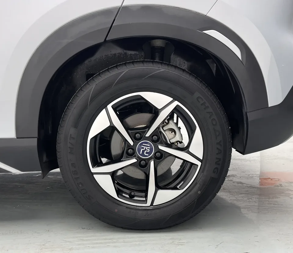 BYD Yuan Up Yuan UP 2024 401KM Surpassing Type 2024 — thumbnail 3