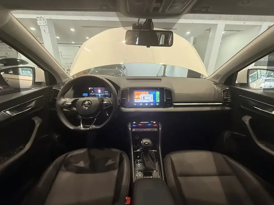 Skoda Karoq Korok 2022 TSI280 Premium Edition 2022 — thumbnail 4