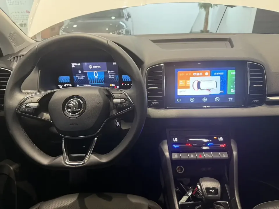 Skoda Karoq Korok 2022 TSI280 Premium Edition 2022 — thumbnail 5