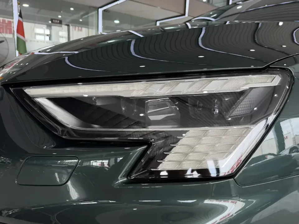 Audi A3 Audi A3 2022 A3L Limousine 35 TFSI Luxury Sports 2022 — миниатюра 2