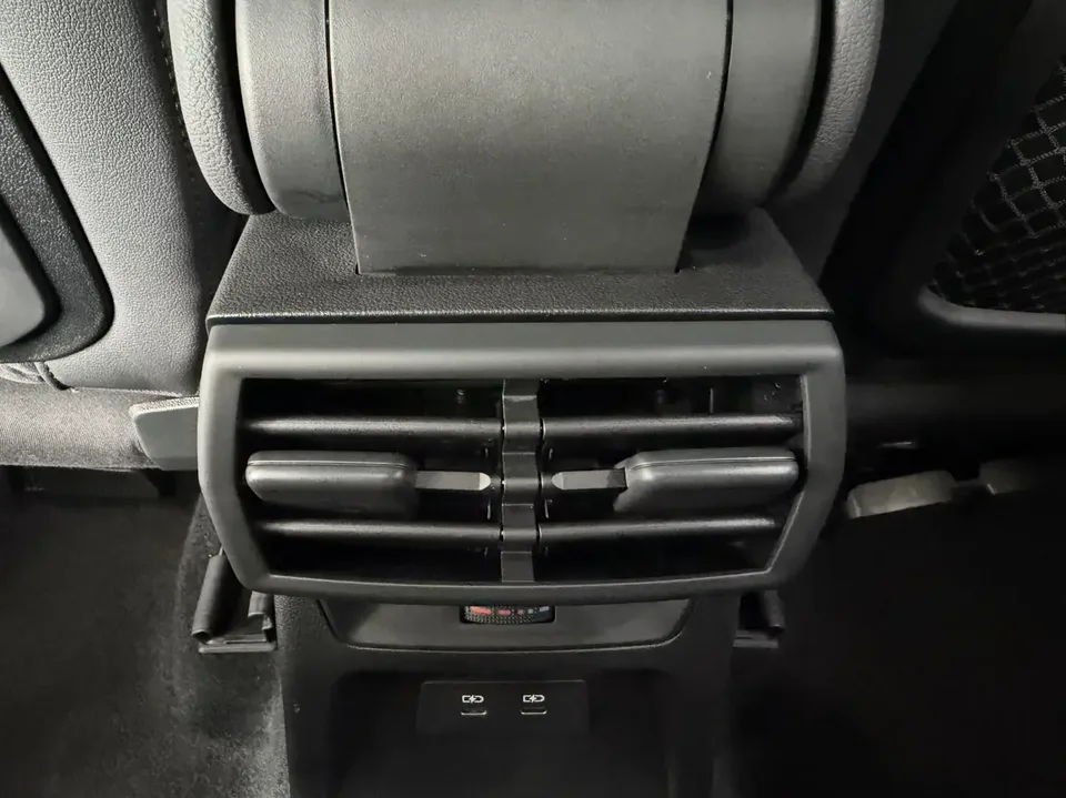 Audi A3 Audi A3 2022 A3L Limousine 35 TFSI Luxury Sports 2022 — миниатюра 4