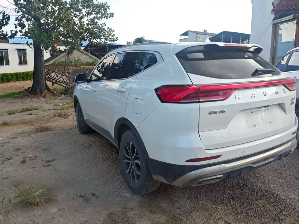 Haval H6 Haval H6 2023 National Trend Edition 1.5T Automatic City Edition 2023 — thumbnail 4