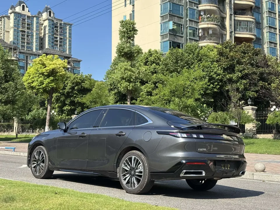 Changan Escape Escape 2026 Fourth Generation 1.5L Blue Whale Super Engine Smart Enjoyment Model 2025 — thumbnail 2