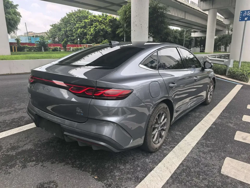 BYD Qin L DM Qin L DM 2025 Intelligent Driving Edition DM-i 80KM Leading Edition 2025 — thumbnail 4