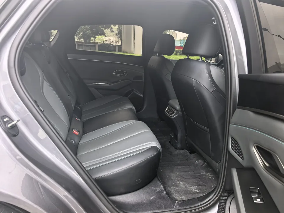 BYD Qin L DM Qin L DM 2025 Intelligent Driving Edition DM-i 80KM Leading Edition 2025 — thumbnail 5