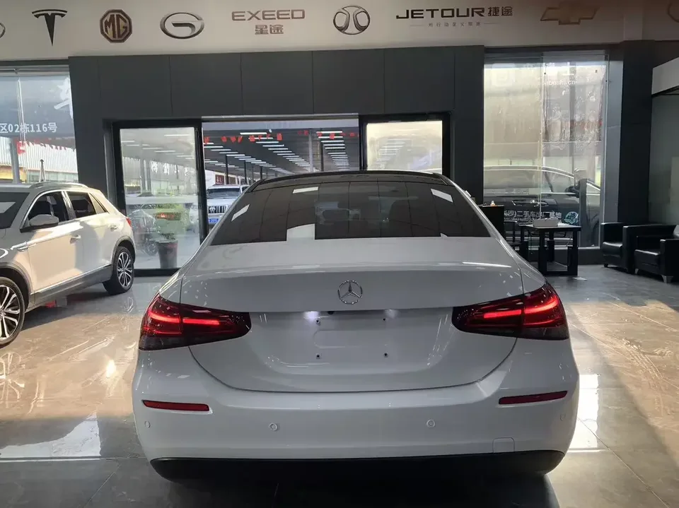 Mercedes-Benz Klasa A Mercedes Benz A Class 2022 A 180L 2022 — thumbnail 2
