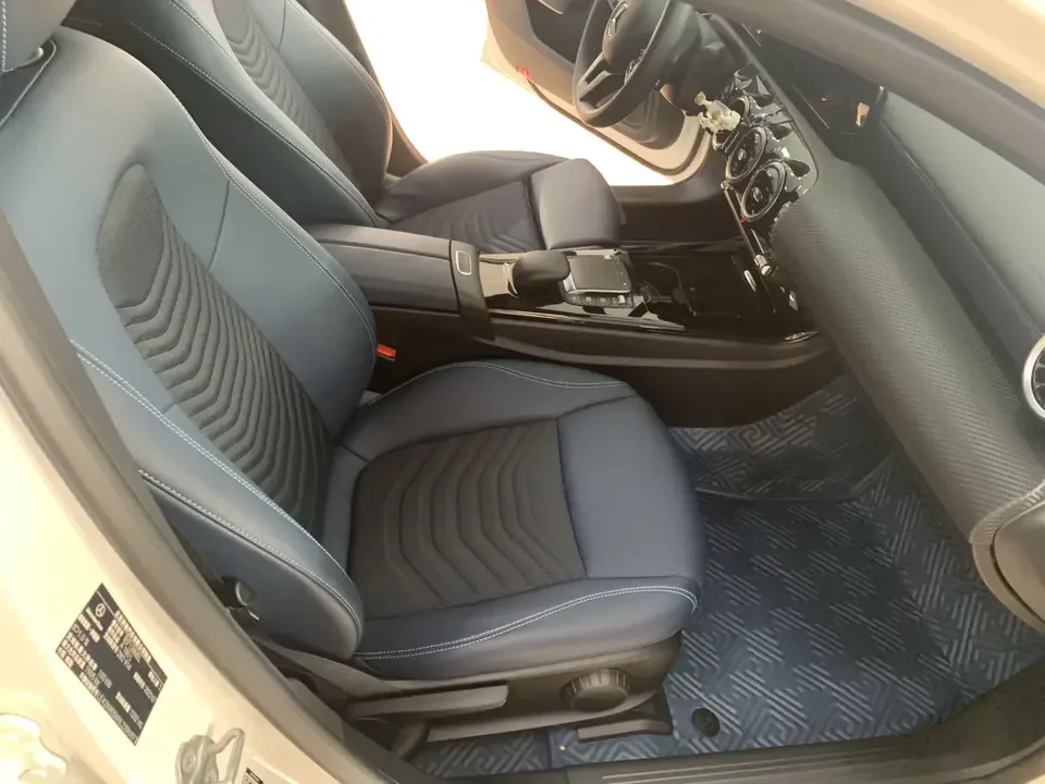 Mercedes-Benz Klasa A Mercedes Benz A Class 2022 A 180L 2022 — thumbnail 4