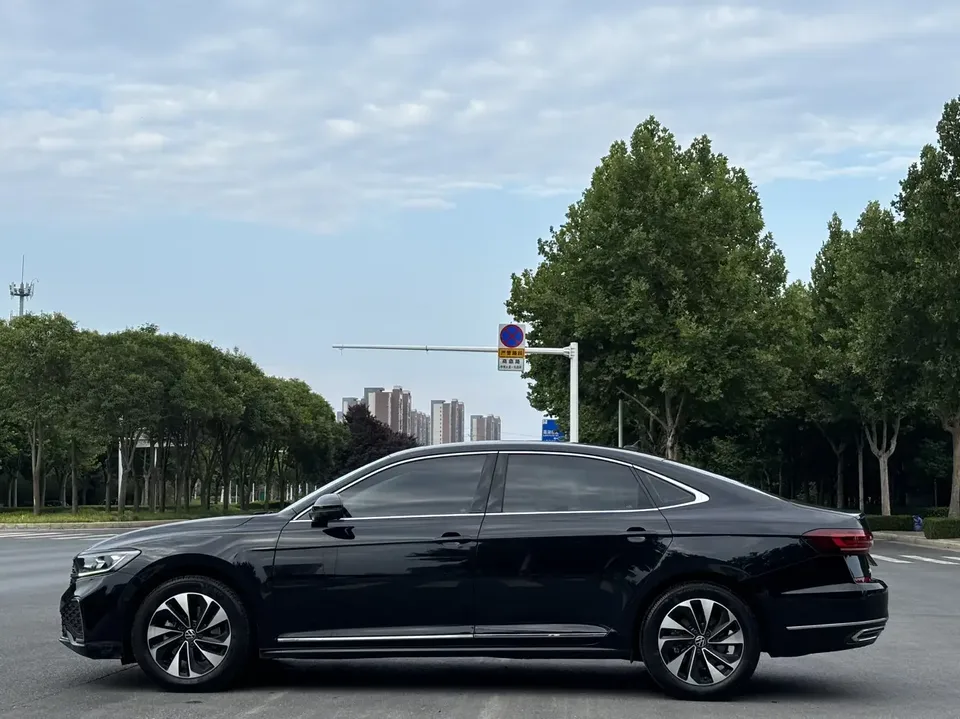 Volkswagen Passat Passat 2024 280TSI Star Elite Edition 2024 — thumbnail 4