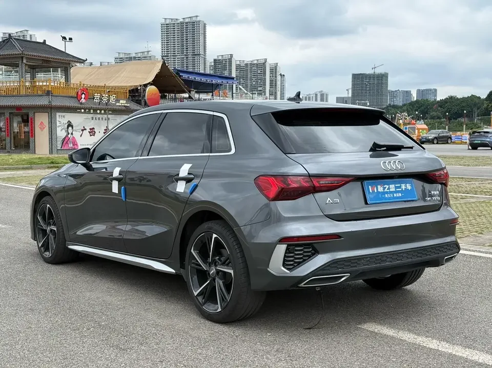 Audi A3 Audi A3 2022 Sportback 35 TFSI Stylish and sporty 2022 — миниатюра 2