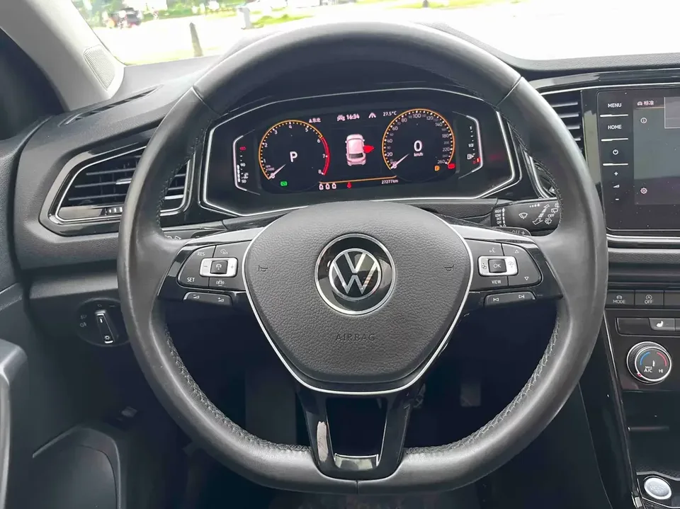 Volkswagen T-Roc TANG 2022 280TSI DSG 2WD Comfort PLUS 2022 — thumbnail 5
