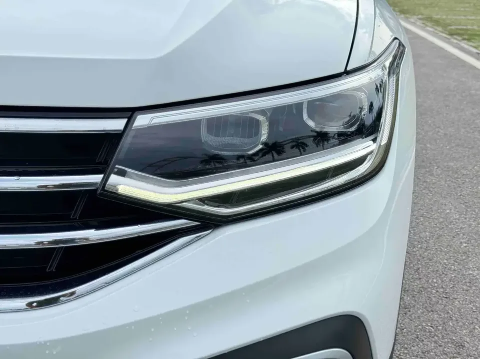 Volkswagen Tiguan L Tiguan L 2023 280TSI Limited Edition 2023 — thumbnail 3