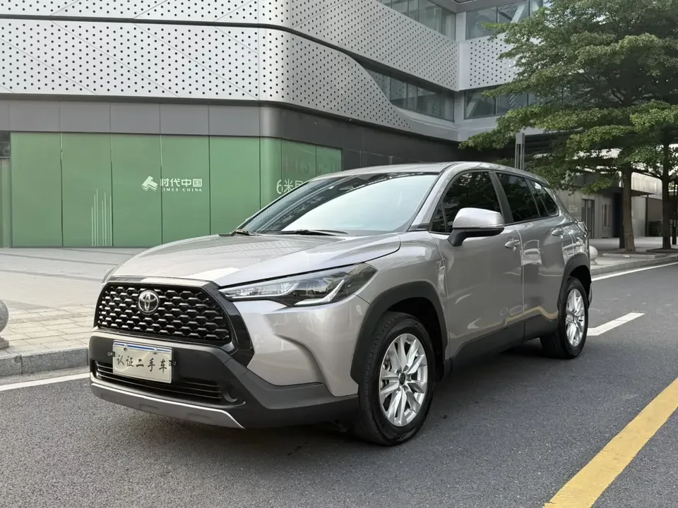 Toyota CorollaCross Corolla Sharp 2023 2.0L CVT Elite Edition 2024 — photo 1, buy with delivery to Moscow
