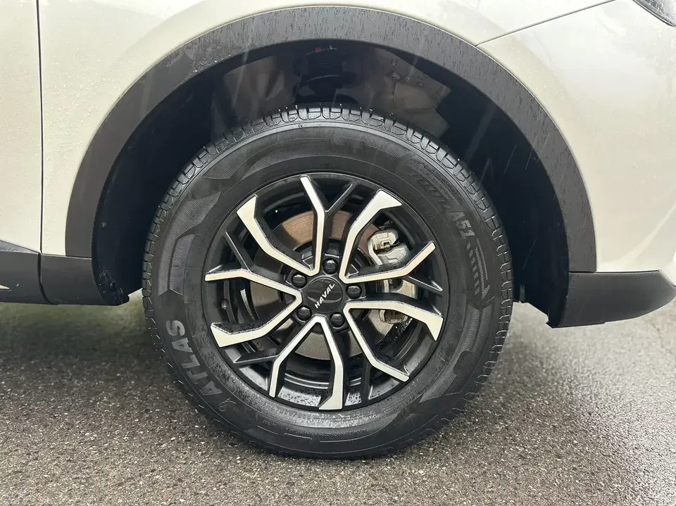 Haval H6 Haval H6 2023 National Trend Edition 1.5T Automatic City Edition 2023 — thumbnail 3