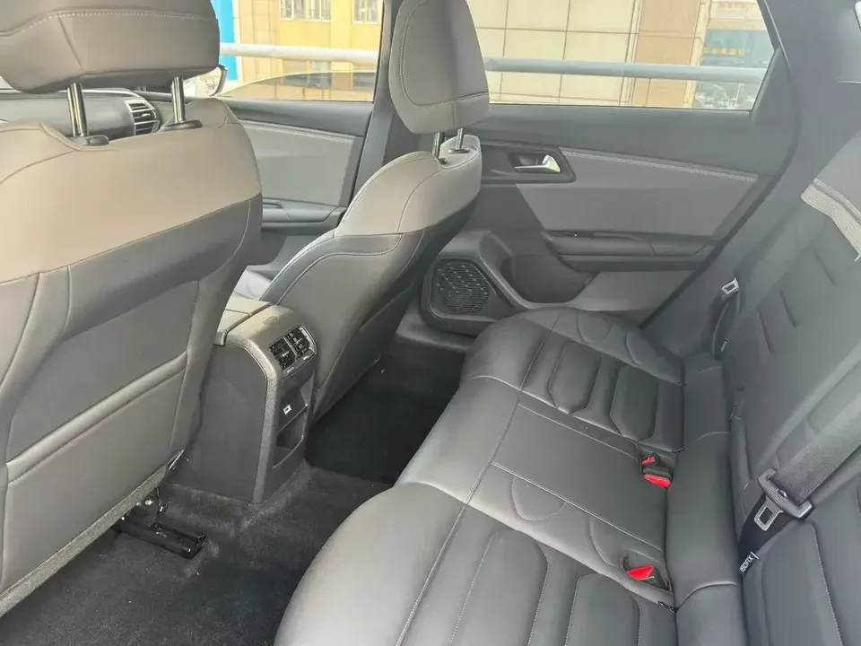 Citroen Versailles C5 X Versailles C5 X 2024 1.6T Enjoy Extraordinariness 2024 — thumbnail 3
