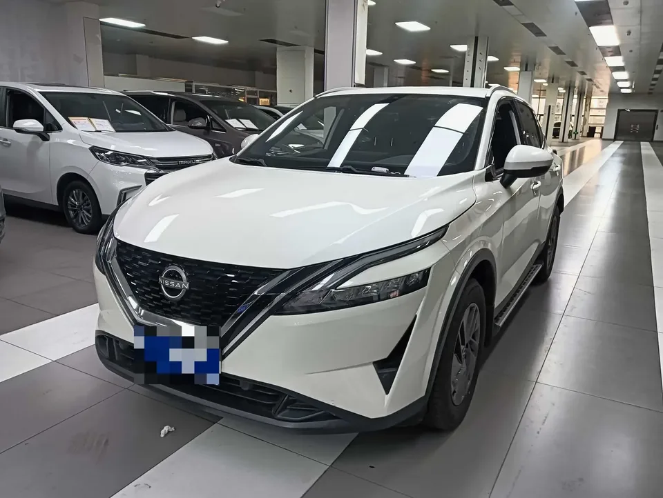 Nissan Qashqai Qashqai 2023 1.3T Elite Edition 2024 — photo 1, buy with delivery to Moscow