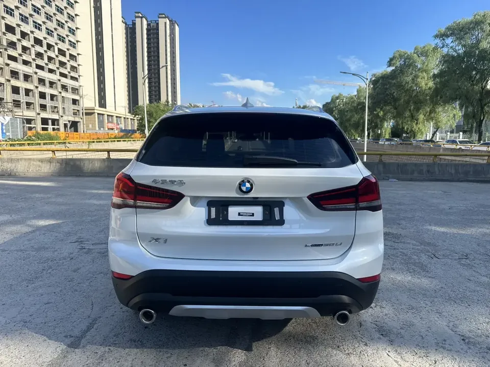 BMW X1 BMW X1 2022 sDrive20Li Premium 2022 — thumbnail 2
