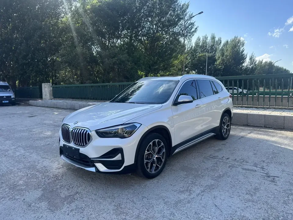 BMW X1 BMW X1 2022 sDrive20Li Premium 2022 — photo 1, buy with delivery to Moscow