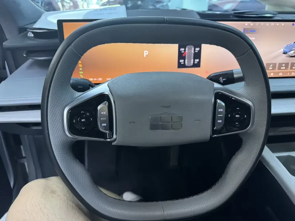 Geely Galaxy E8 Galaxy E8 2024 550km MAX 2024 — thumbnail 3