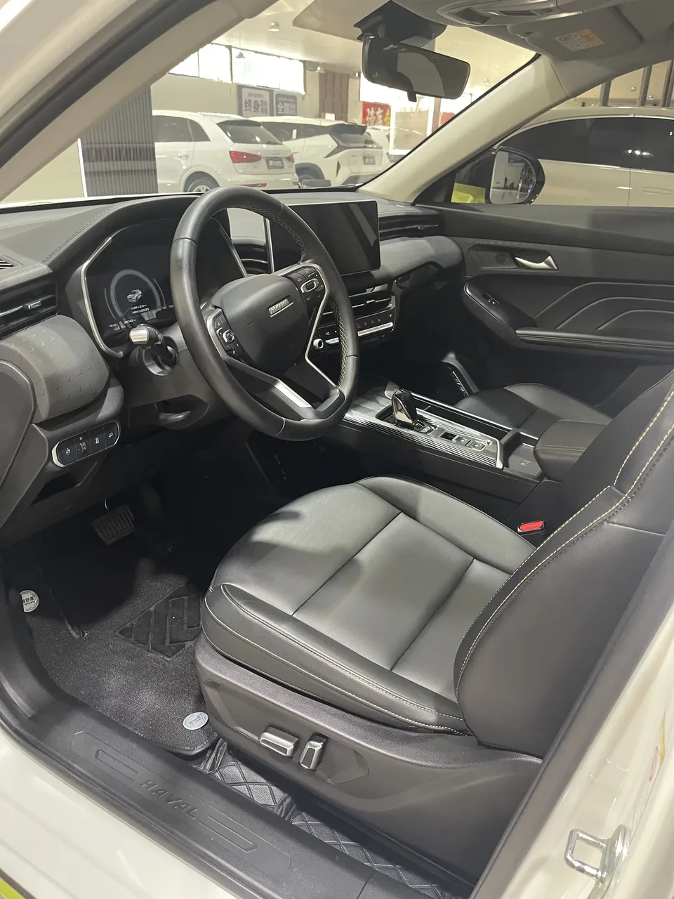 Haval Harvard Red Rabbit Harvard Red Rabbit 2022 Jinxiang Edition 1.5T Copper Rabbit 2022 — thumbnail 4