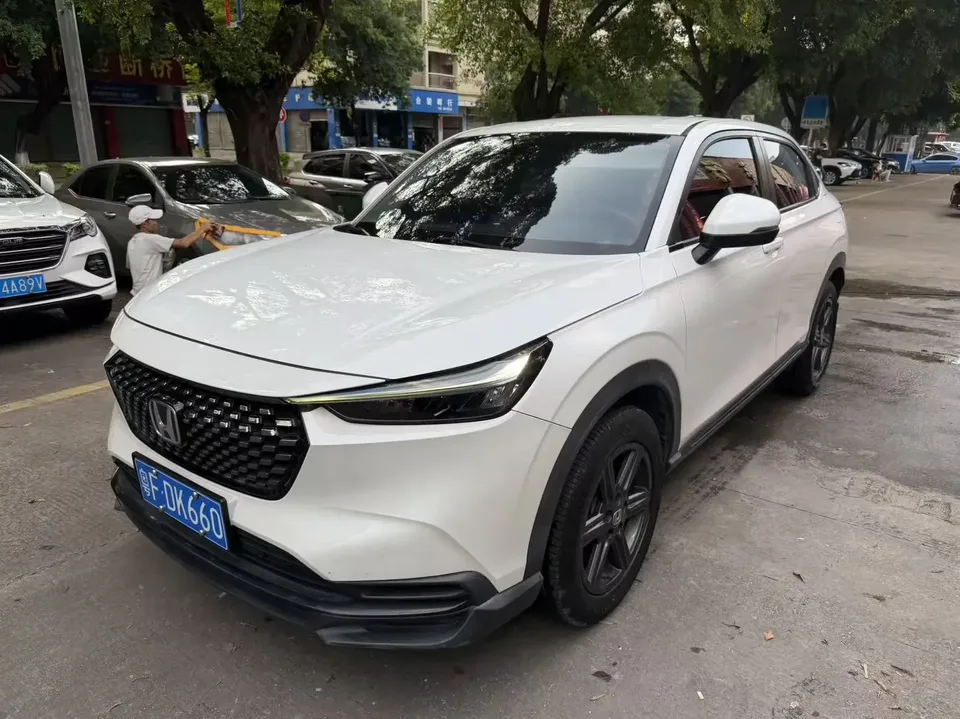 Honda WR-V HondaXR-V 2023 1.5L CVT Hot Edition 2022 — photo 1, buy with delivery to Moscow