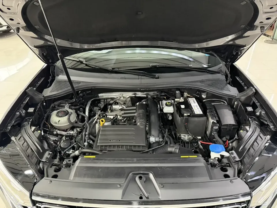 Volkswagen Tayron Tanyue 2022 280TSI 2WD Luxury Smart Edition 2022 — thumbnail 2
