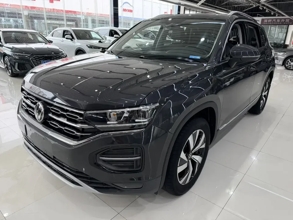 Volkswagen Tayron Tanyue 2022 280TSI 2WD Luxury Smart Edition 2022 — photo 1, buy with delivery to Moscow