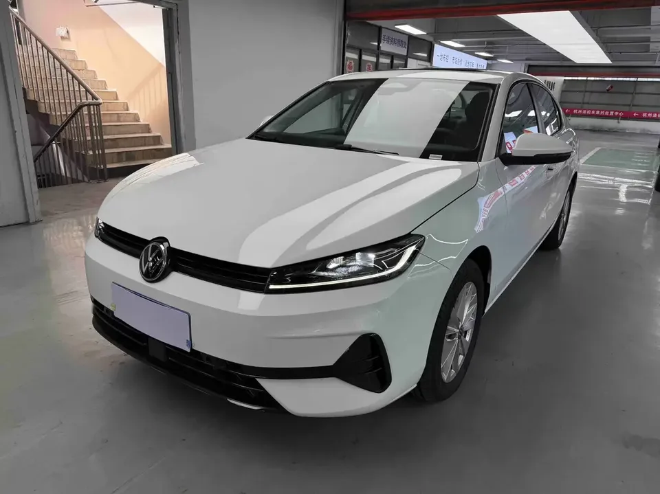 Volkswagen Sagitar Sagitar 2026 S 1.5L Automatic Elite Edition 2026 — photo 1, buy with delivery to Moscow