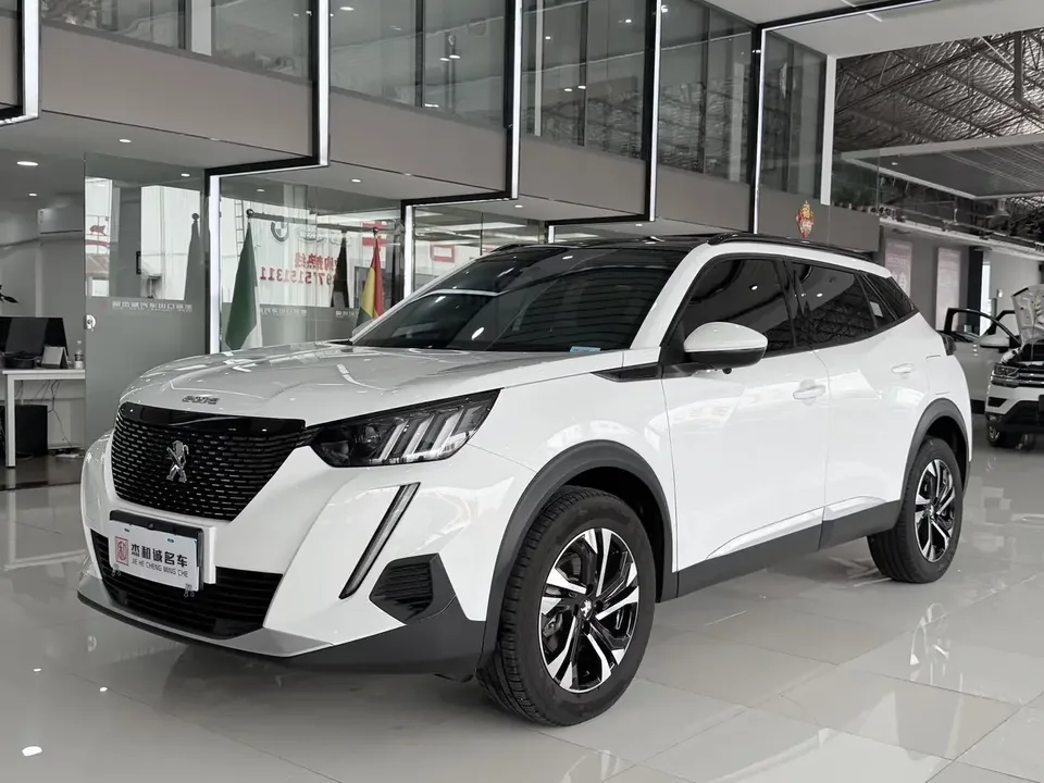 Peugeot 2008 Peugeot 2008 2022 230THP THE ONE 2023 — photo 1, buy with delivery to Moscow