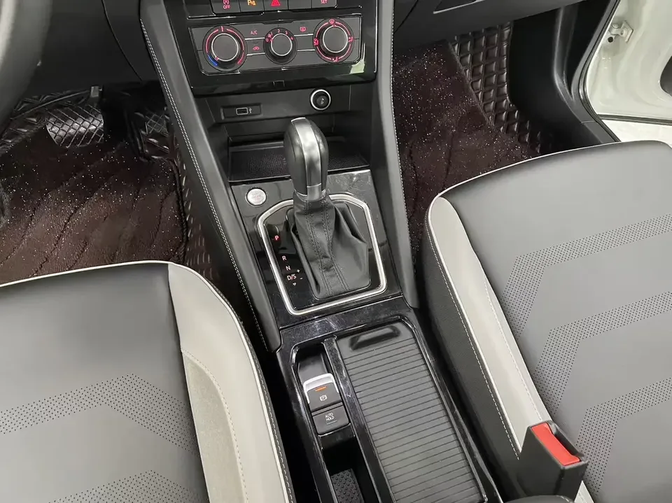 Jetta VS7 Jetta VS7 2022 280TSI Automatic High Gloss Enjoyment Edition 2022 — thumbnail 3