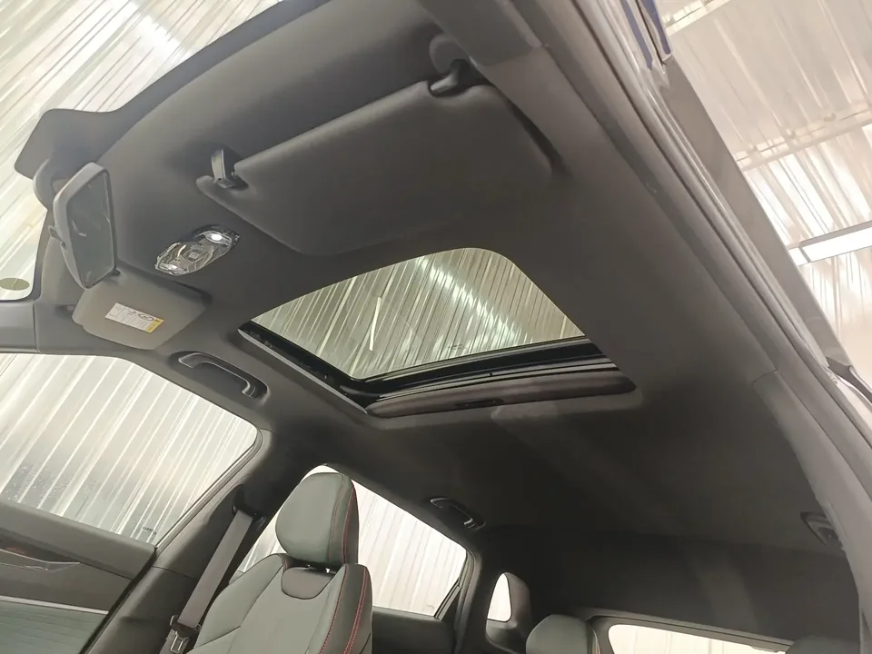Geely Atlas Boyue 2024 1.5TD Dragon Edition 2025 — миниатюра 5