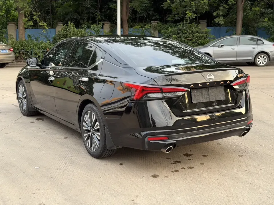 Nissan Altima Sound of nature 2022 2.0L XE Pure Edition 2024 — thumbnail 4