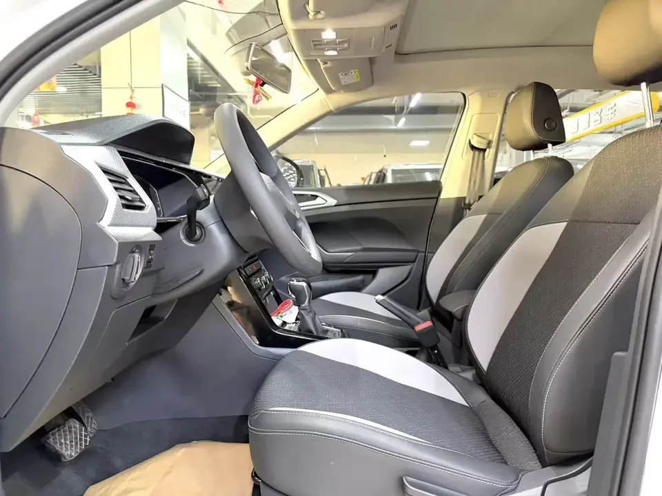 Volkswagen Explore the shadows Explore the shadows 2021 1.5L Automatic Joy-Link Edition 2023 — thumbnail 3