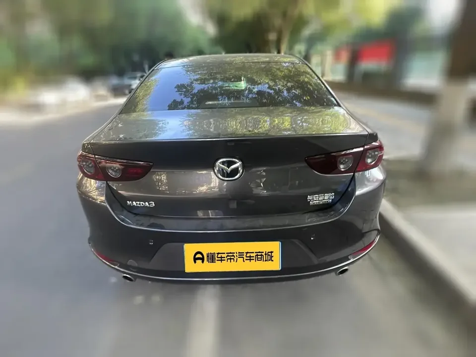 Mazda Axela Mazda3 Angkesela 2023 2.0L Automatic Quality Edition 2024 — thumbnail 2