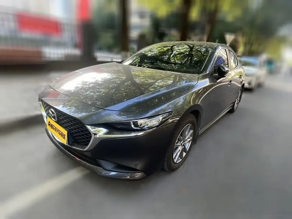 Mazda Axela Mazda3 Angkesela 2023 2.0L Automatic Quality Edition 2024 — photo 1, buy with delivery to Moscow