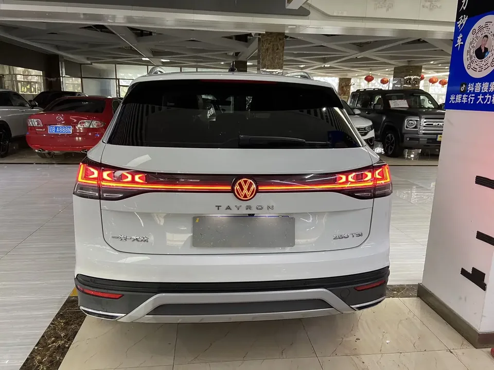 Volkswagen Tayron Tanyue 2023 280TSI 2WD Luxury Plus Advanced Edition 2022 — миниатюра 2