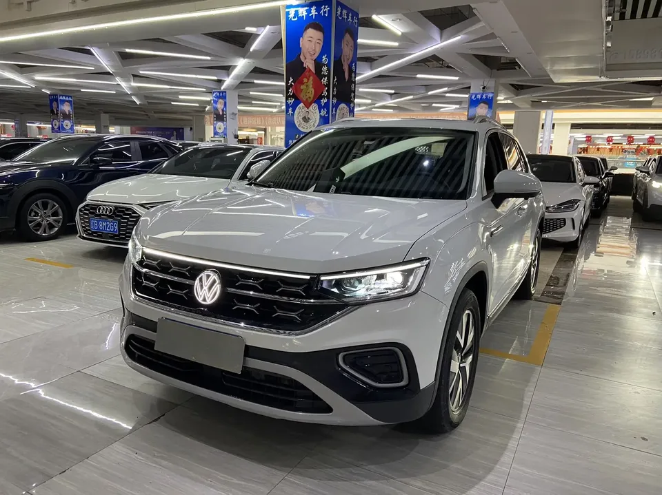 Volkswagen Tayron Tanyue 2023 280TSI 2WD Luxury Plus Advanced Edition 2022 — фото 1, купить с доставкой в Москву