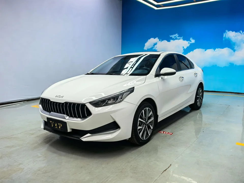 Kia K3 Kia K3 2021 1.5L IVT Fashion Edition 2022 — фото 1, купить с доставкой в Москву