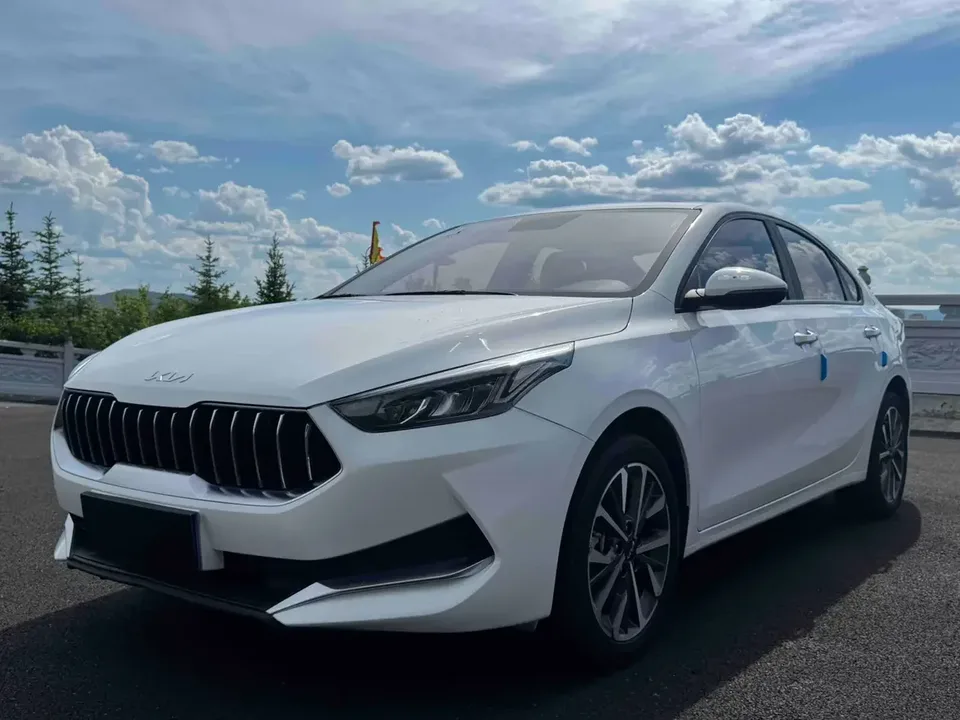 Kia K3 Kia K3 2021 Modified 1.5L CVT Fashion Edition 2022 — photo 1, buy with delivery to Moscow