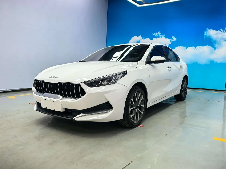 Kia K3 Kia K3 2021 1.5L IVT Fashion Edition 2022 — photo 1, buy with delivery to Moscow