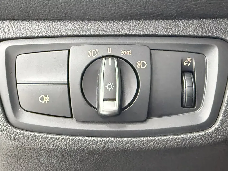 BMW 1 Series BMW 1 Series 2023 120i M Sport Edition 2023 — thumbnail 5