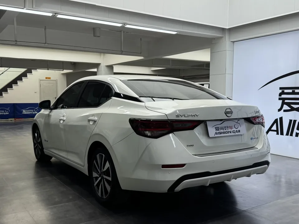 Nissan Sylphy Sylphy 2022 Electric drive version e-POWER Super Intelligent Link PLUS 2022 — thumbnail 2