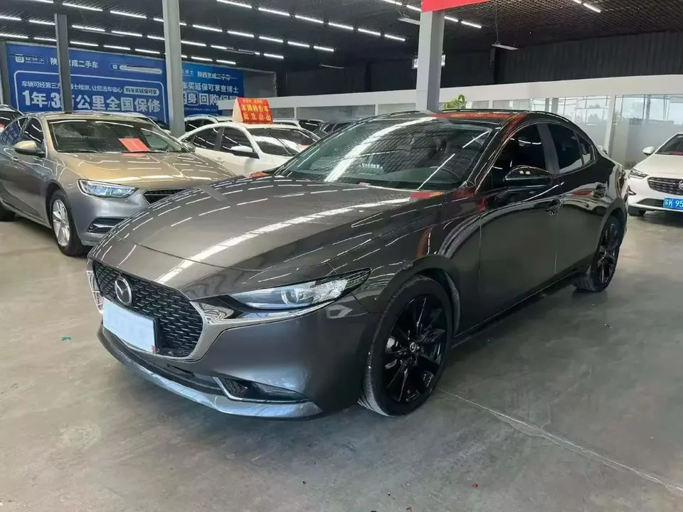 Mazda Axela Mazda3 Angkesela 2023 2.0L Automatic Premium Edition 2023 — photo 1, buy with delivery to Moscow