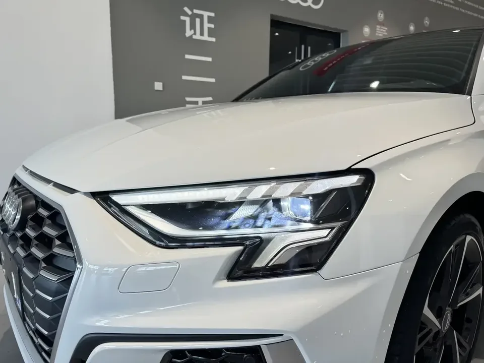 Audi A3 Audi A3 2022 Sportback 35 TFSI Stylish and sporty 2022 — thumbnail 2