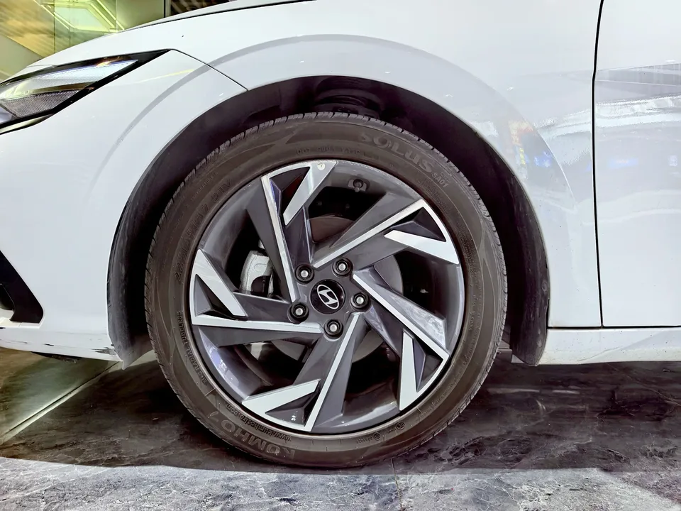 Hyundai Elantra Elantra 2023 1.5L CVT GLX Elite Edition 2024 — thumbnail 3