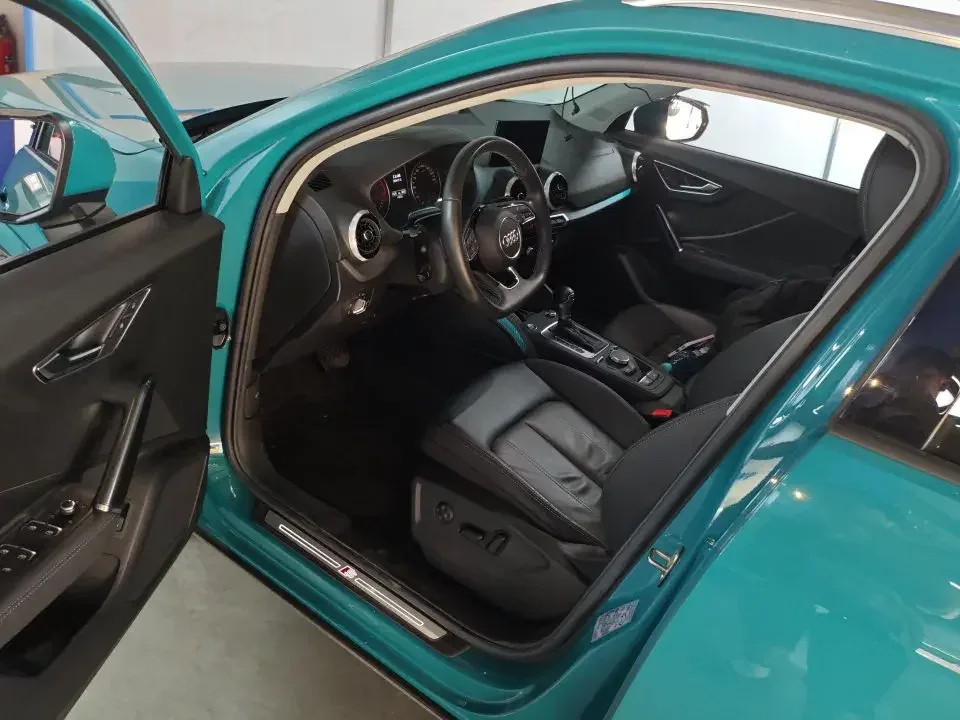 Audi Q2L Audi Q2L 2022 35 TFSI Stylish Dynamic 2022 — миниатюра 3
