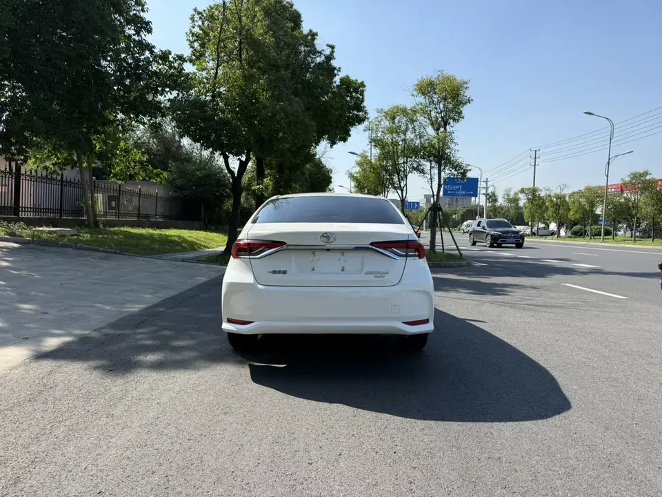 Toyota Corolla Corolla 2023 1.2T S-CVT Pioneer Edition 2024 — thumbnail 5