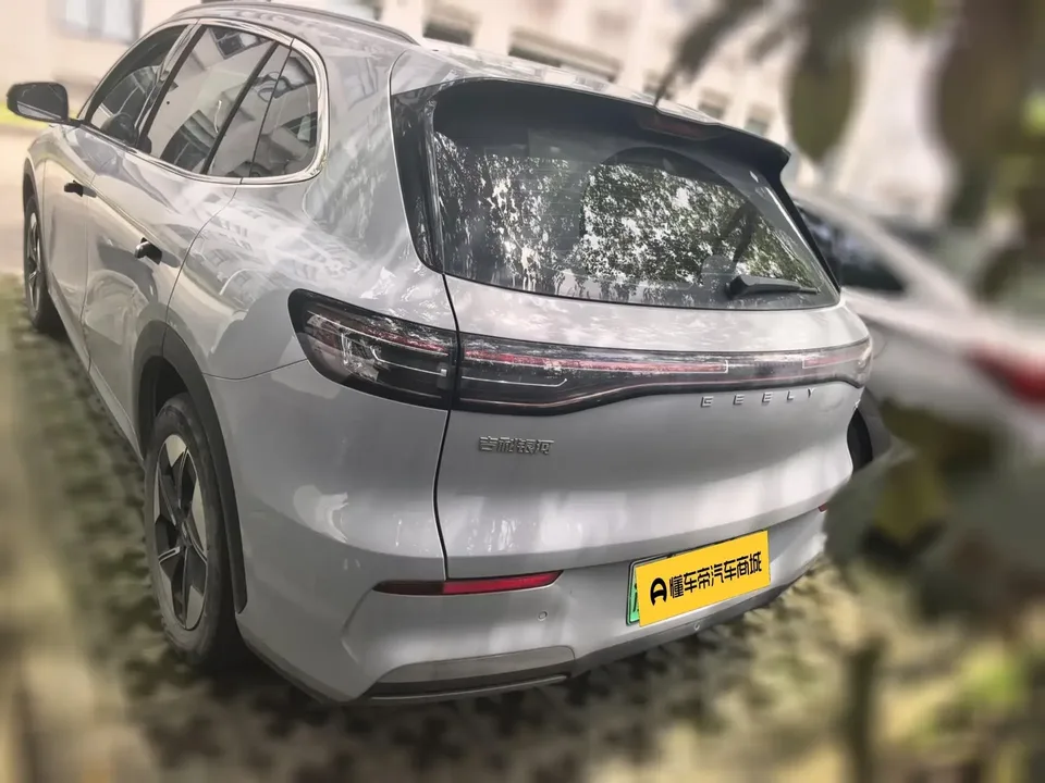 Geely Galaxy E5 Galaxy E5 2024 530km Exploration+ 2024 — thumbnail 2