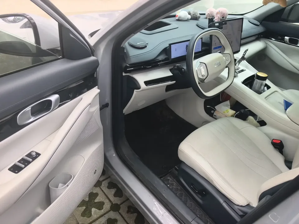 Geely Galaxy E5 Galaxy E5 2024 530km Exploration+ 2024 — thumbnail 4